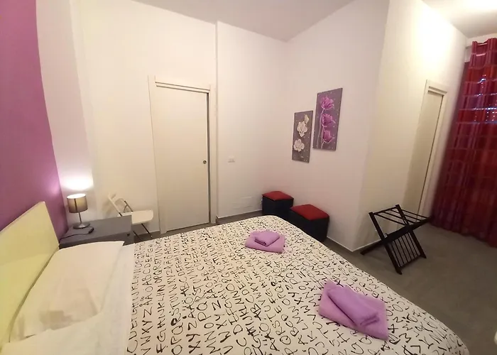 Lungotevere Holidays Trastevere Tatil Evi *